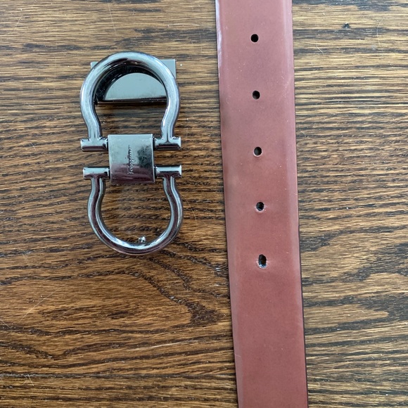 Men’s Salvatore Ferragamo reversible belt - Picture 6 of 6